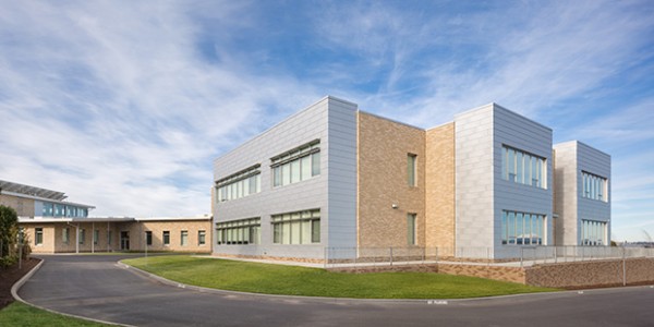 Parkrose Middle School SE Exterior